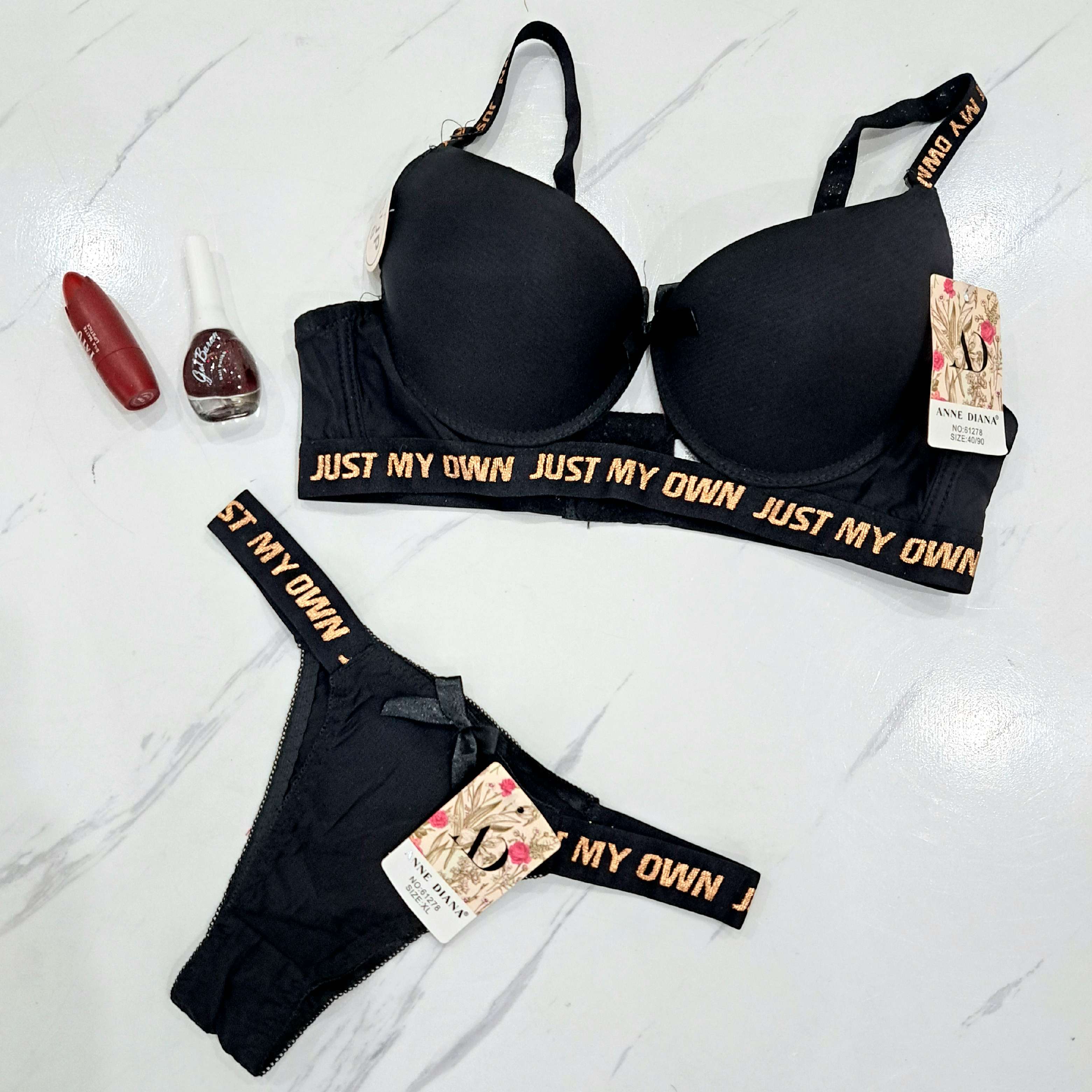 ست شورت سوتین صورتی