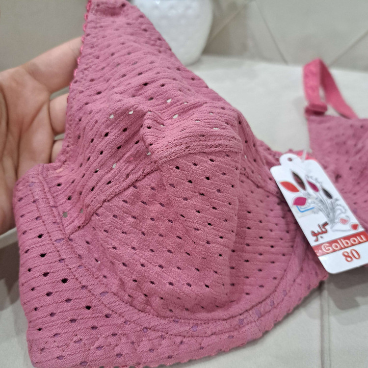 سوتین زنانه