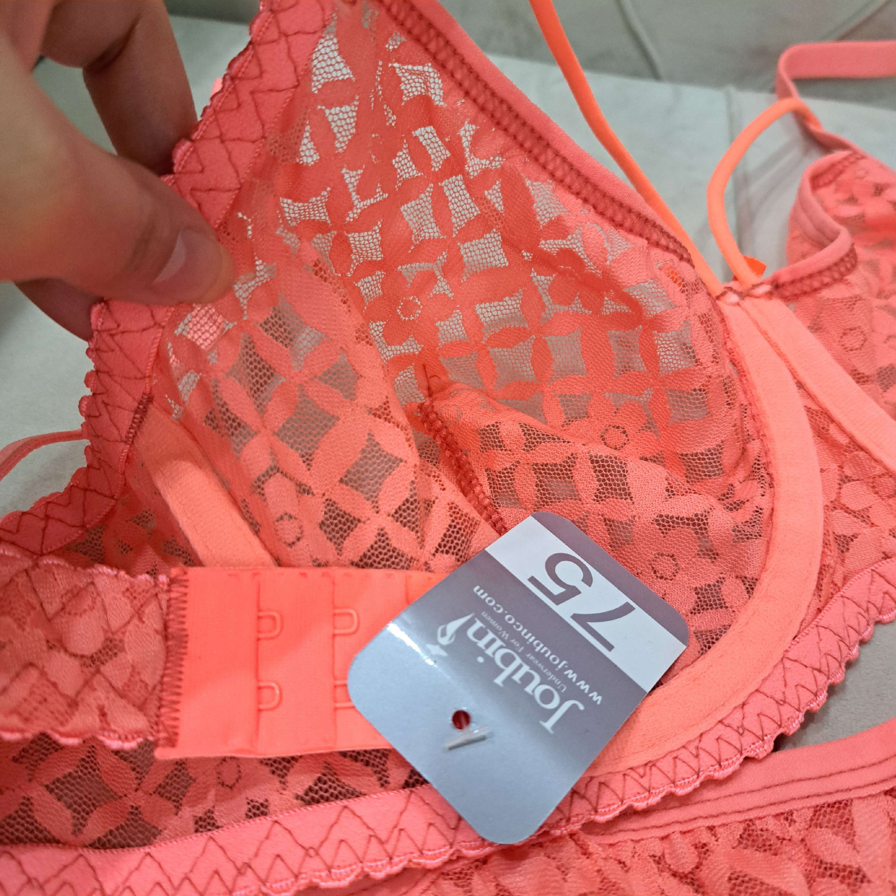 ست سوتین شورت