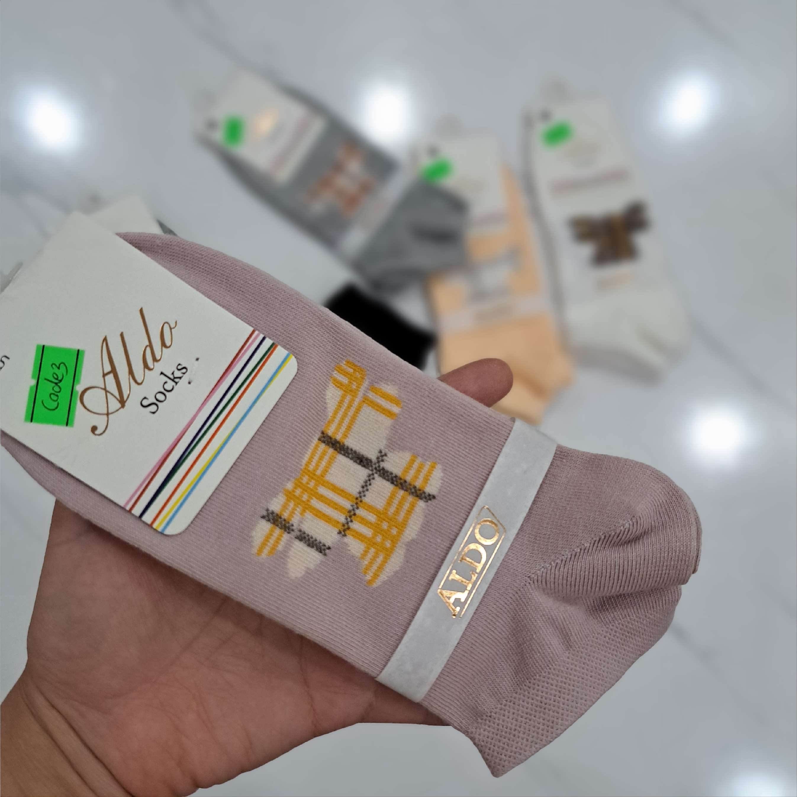 جوراب زنانه طرح عروسکیAldo