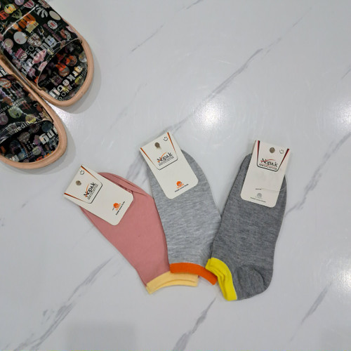 جوراب زنانه