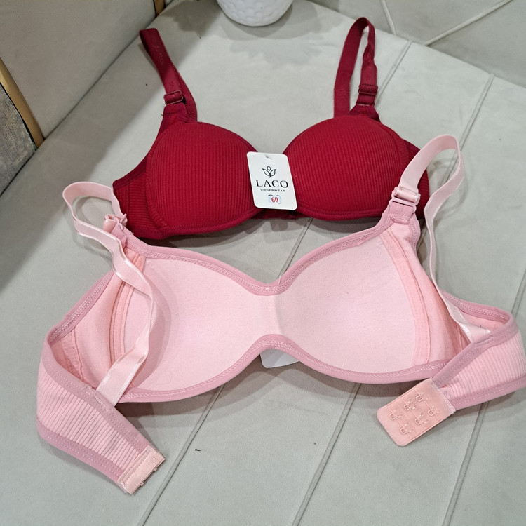 سوتین اسفنجی سایزکوچک